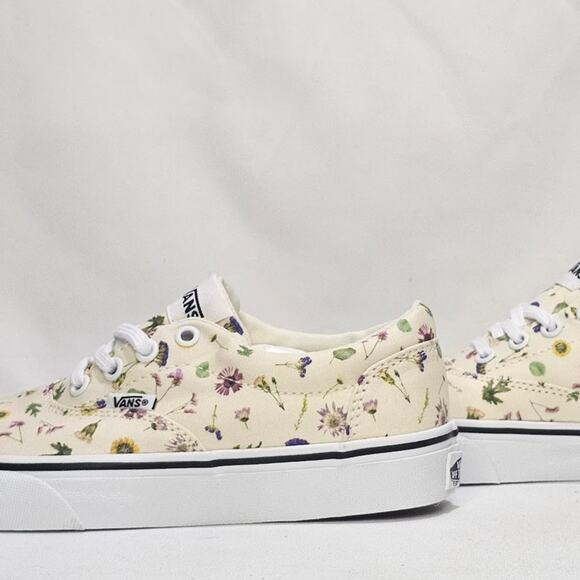 Vans Women's Doheny Classic Sneakers Size 5.5 Floral NWT - Picture 2 of 9